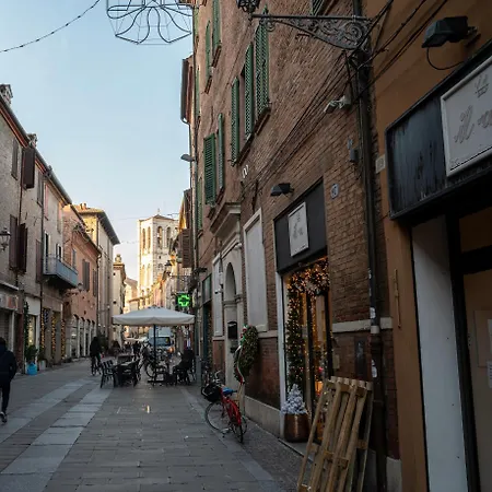 Mazzini101apartment * Ferrare